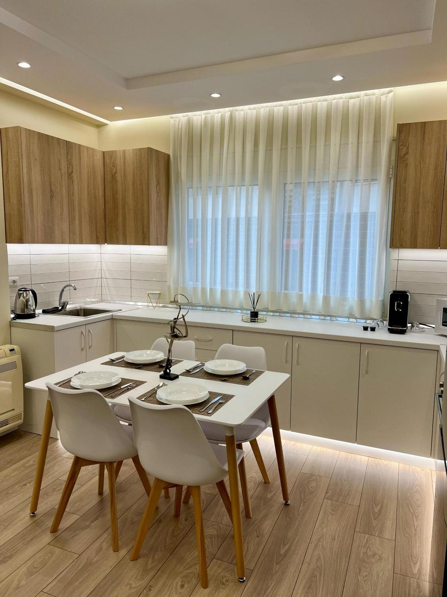 Metropolitan Charm: Cozy 1Br In 7Min To Skanderbeg Διαμέρισμα Τίρανα Εξωτερικό φωτογραφία